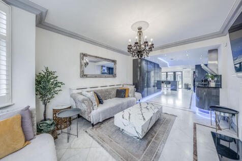 Property Image 123