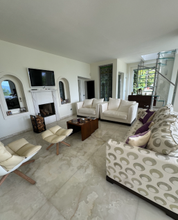 Living room onyx