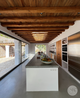 Kitchen area