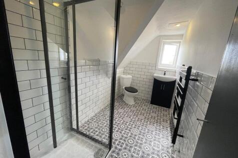 Bathroom.jpeg