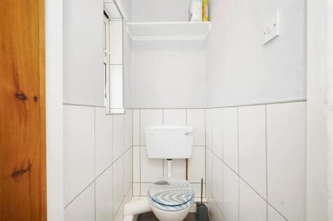 Separate WC