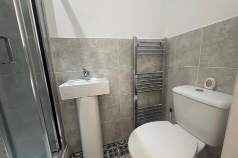 WhatsApp Image 2025-12-01 at 16.12.18.jpeg