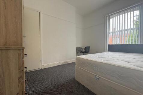 WhatsApp Image 2025-12-01 at 16.11.59.jpeg