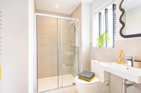 Dandara - The Acres - The Frogmore, Home 246