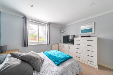 1370212-14-68f89d...