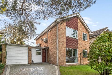 1375296-3-690b57e...