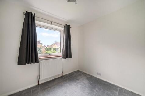 1375296-7-690b583...