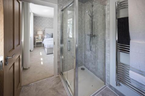 Typecal Ensuite