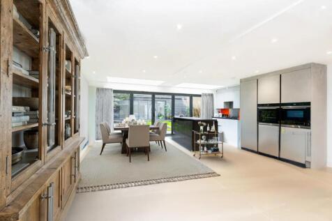 Property_7E32_181fbda1-54b7-4e92-a8c1-bc12977b6551