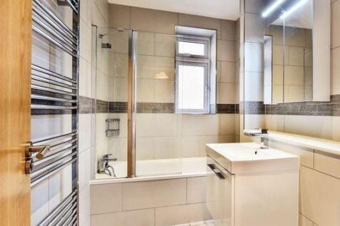bathroom2.jpg