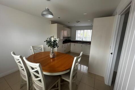 kitchen..