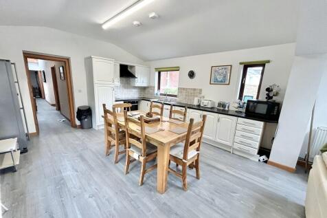 7f02d40e-98e5-4f5...