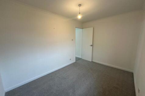 ab492d21-ff2b-497...