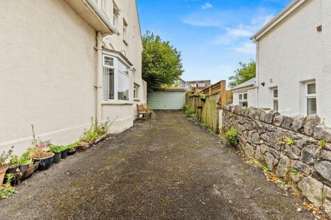 Property Image 37