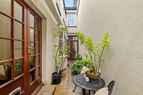 Property Image 39