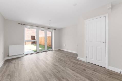 Living/Dining Area