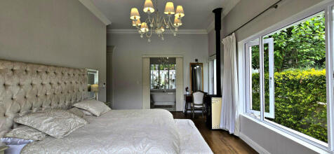 Master Bedroom with En-Suite Bathroom