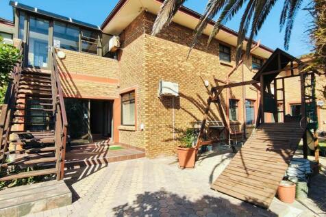 Property Image 35