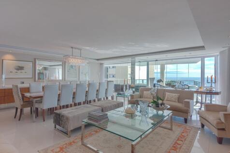 Lounge onto Dining
