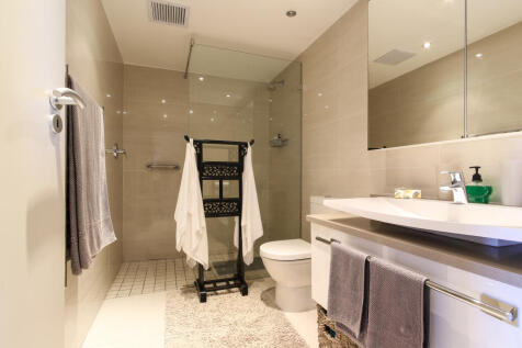 Second En-Suite