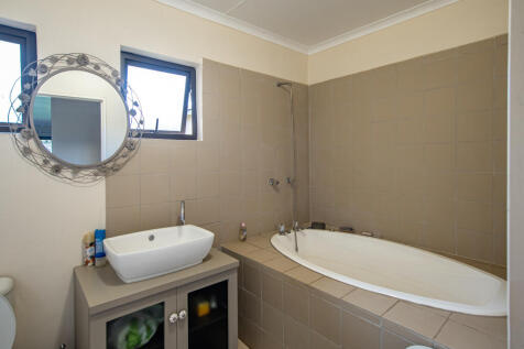Property Image 94