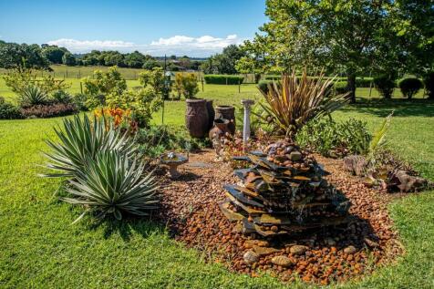 Property Image 100