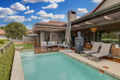 Pool  Covered Pergola