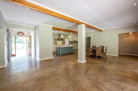 Open plan making entertaining a dream