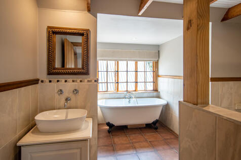 Upstairs bathroom