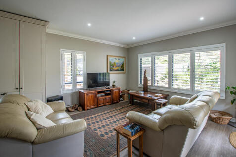 Cottage - Lounge