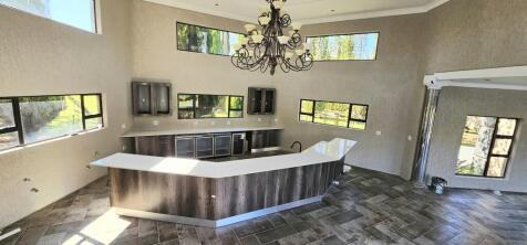 Family room Bar area