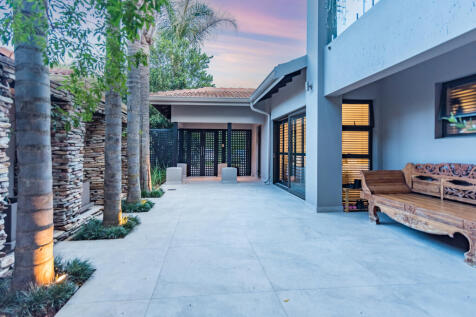 Entrance courtyard