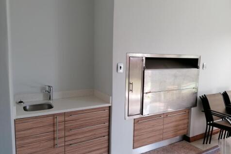 Braai room