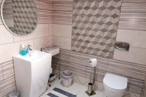 Guest Toilet