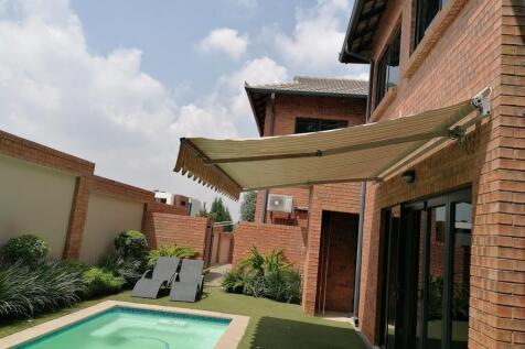 Pool area