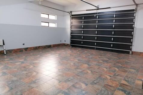 Second double Garage inside