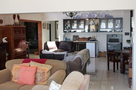 Lounge 2 - First Floor