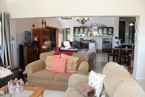 Lounge 2 - First Floor
