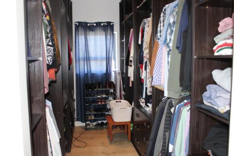 Main Bedroom - Walk-in Cupboard