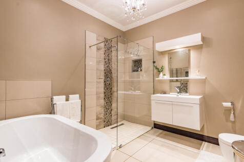 Bathroom 4