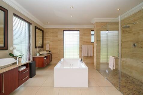 Master En-Suite