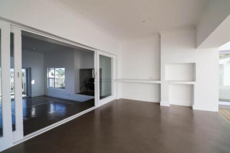 Entertaining area