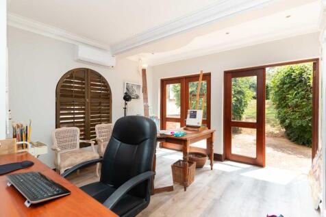 Property Image 38
