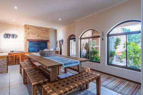 Braai room
