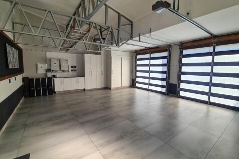 Property Image 80