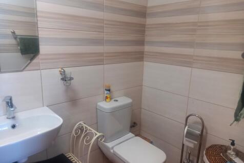 Unit 5 - Bathroom