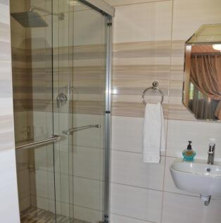 Unit 5 - Bathroom