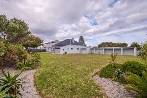 Property Image 39