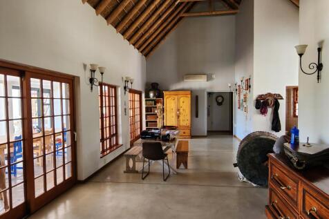 Property Image 36