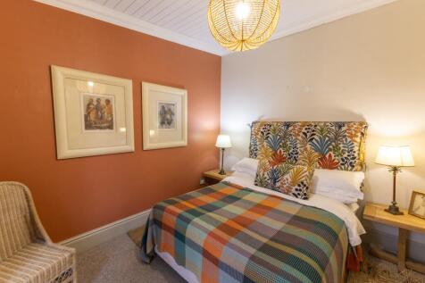 Sunny bedroom